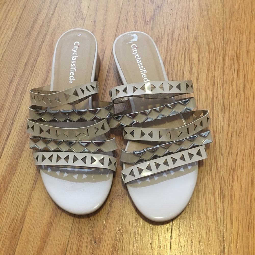 Nude heels sandals